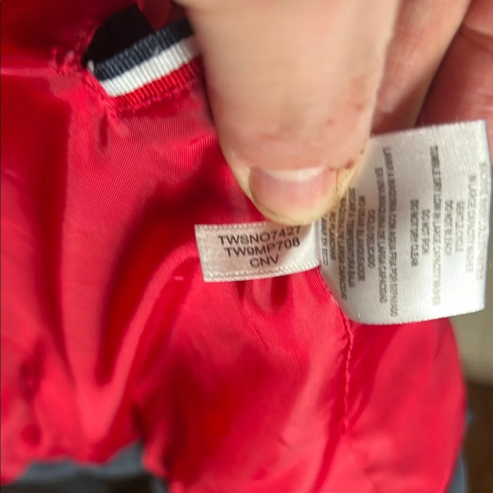 Tommy Hilfiger Women’s Blue & Red Puffer Jacket Size XL - Picture 9 of 11